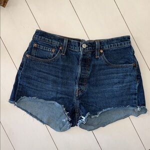 NWOT Levi's• Women's 501™ Original High-Rise Jean Shorts Blue Jean Denim Size 29